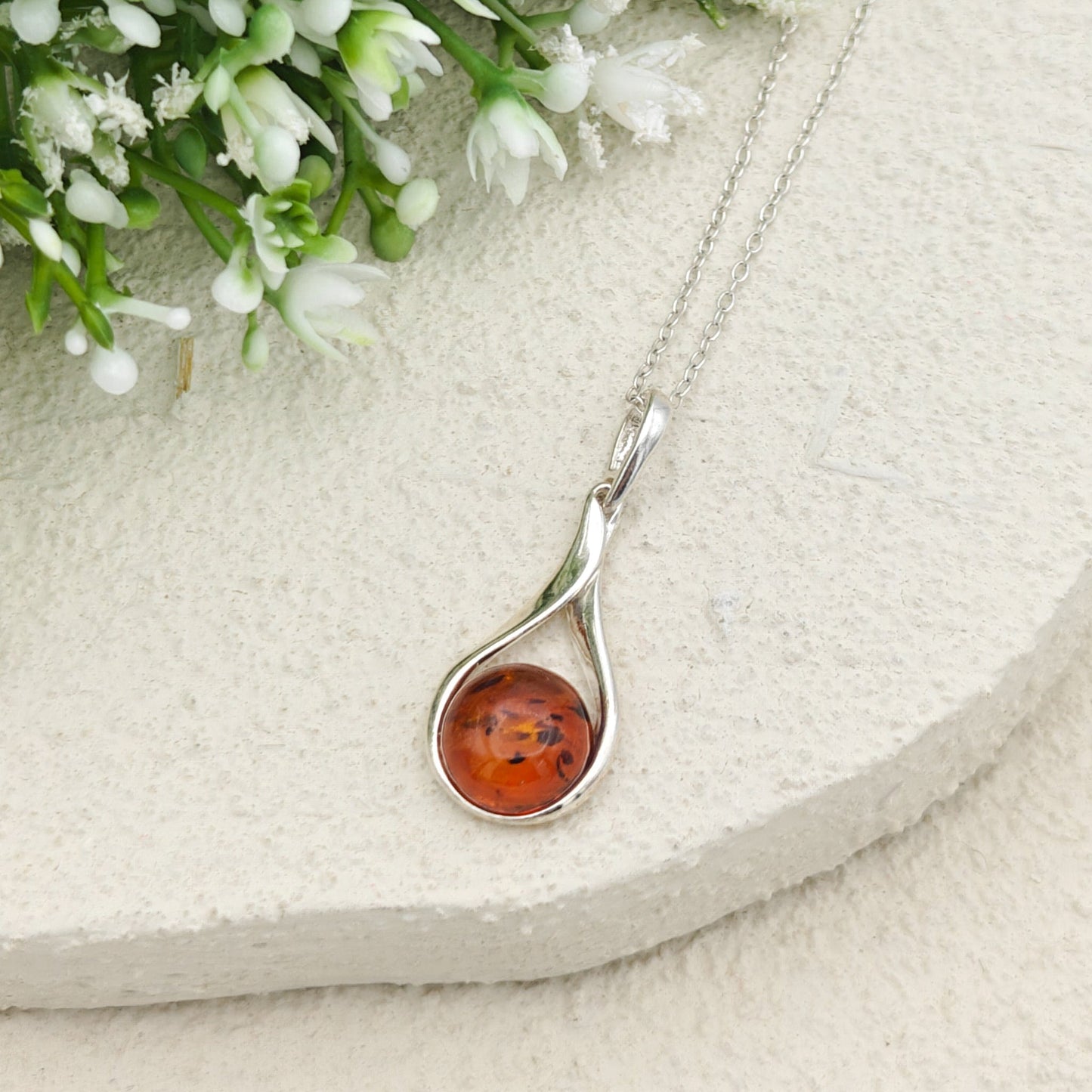 Baltic Amber Pendant | 25mm hanging Amber | Sterling Silver