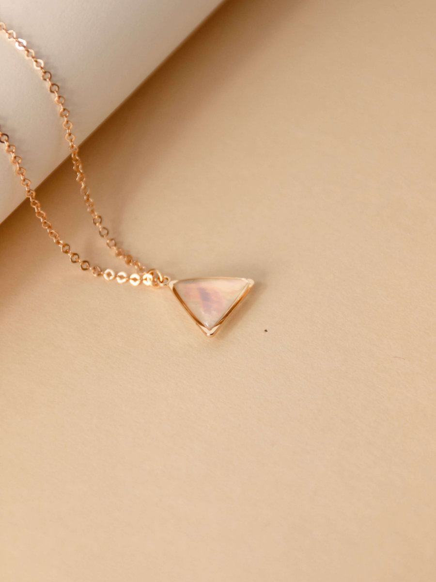 MAELY necklace