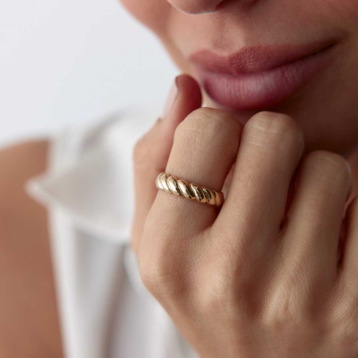 Croissant Ring 14k Gold