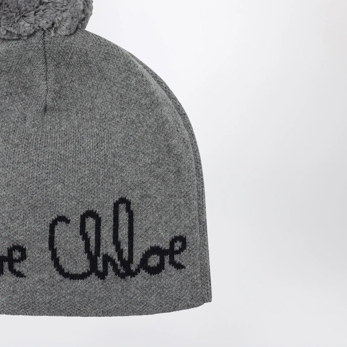 Chloé - Grey pom-pom beanie with logo