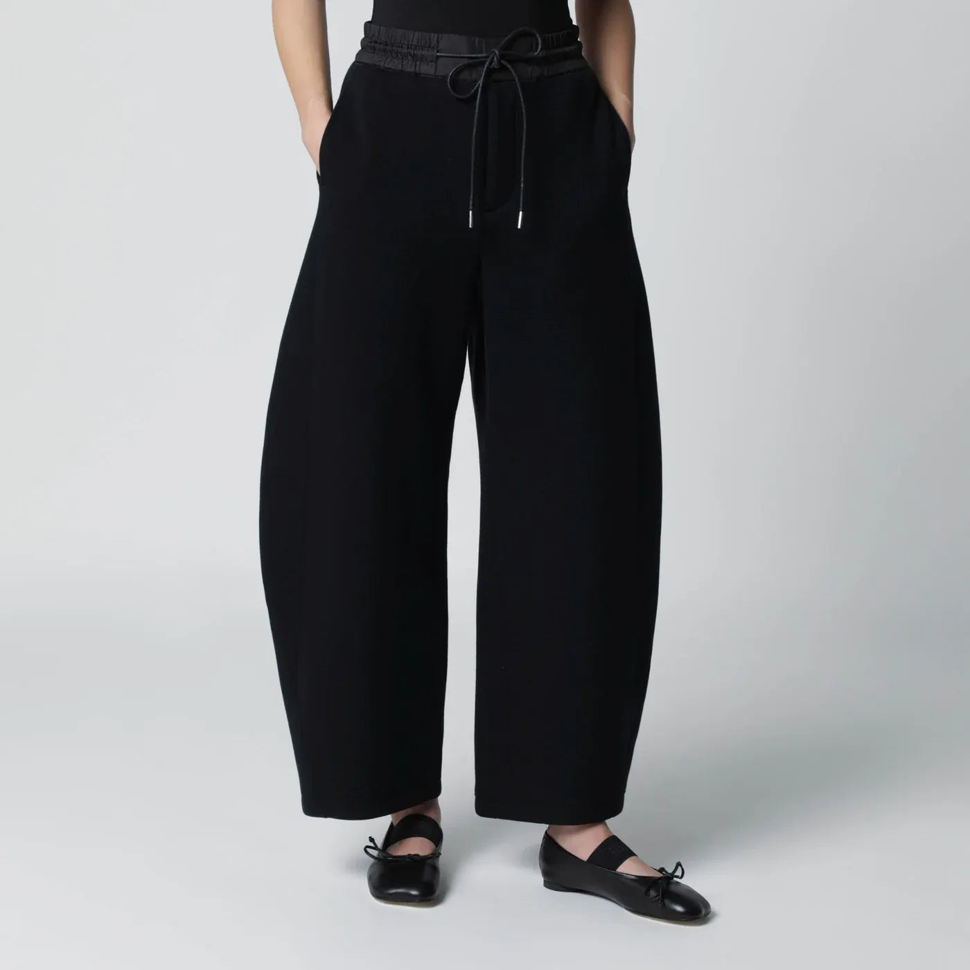 Sacai - Black jogging trousers