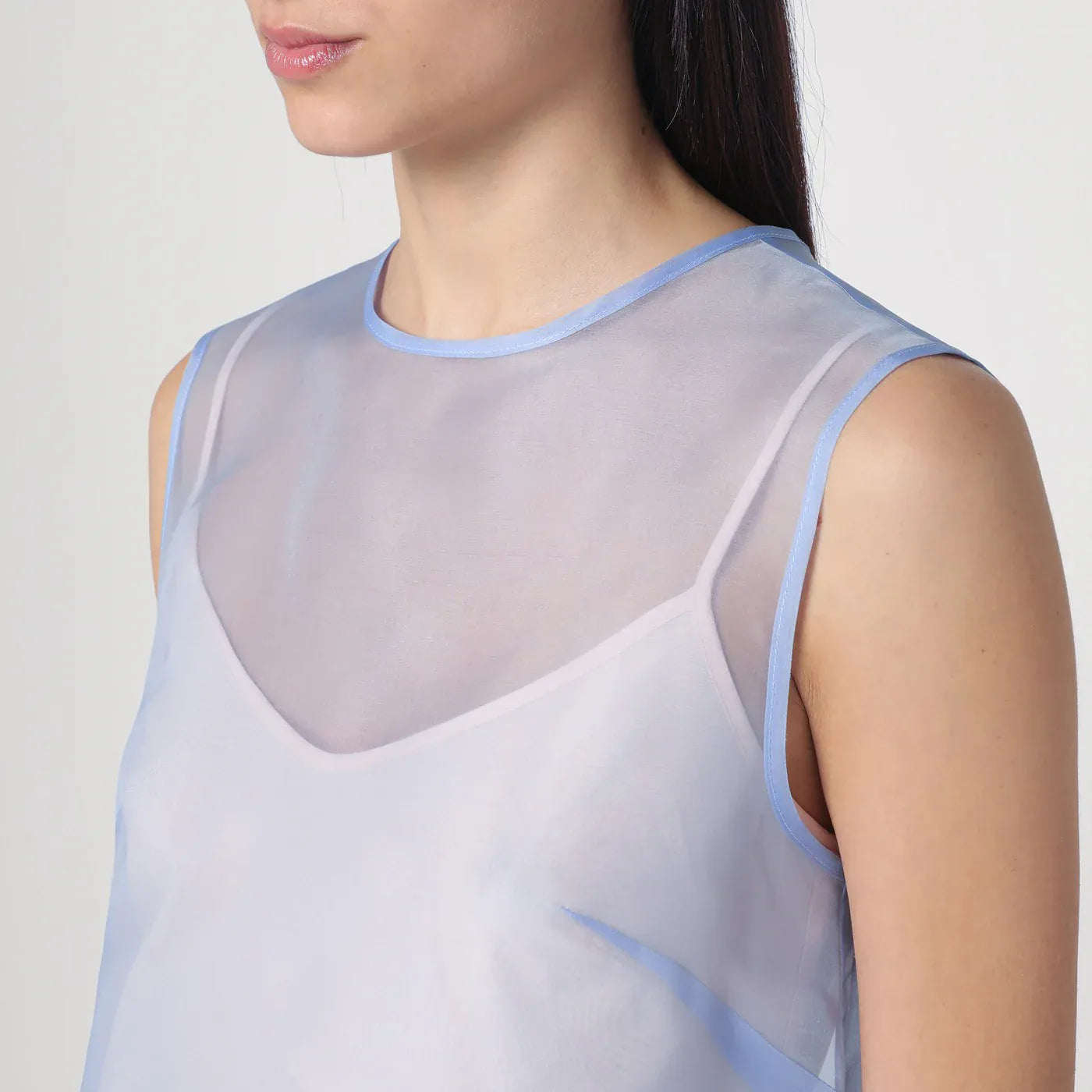 P.A.R.O.S.H. - Sky blue tank top in silk