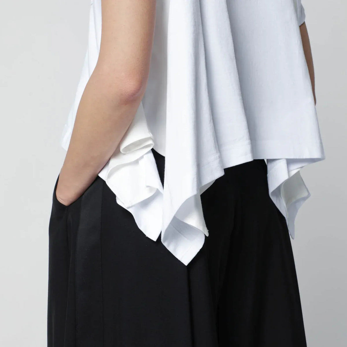Sacai - White cropped cotton T-shirt