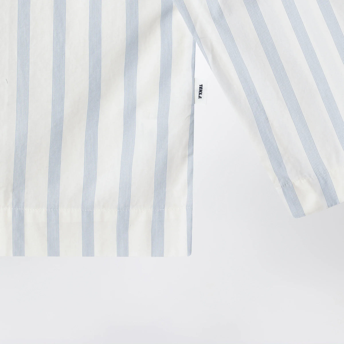 Tekla - White pajama shirt with light blue stripes