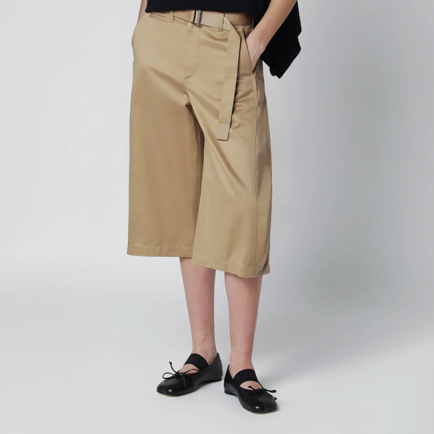 Sacai - Beige cotton chino bermuda shorts