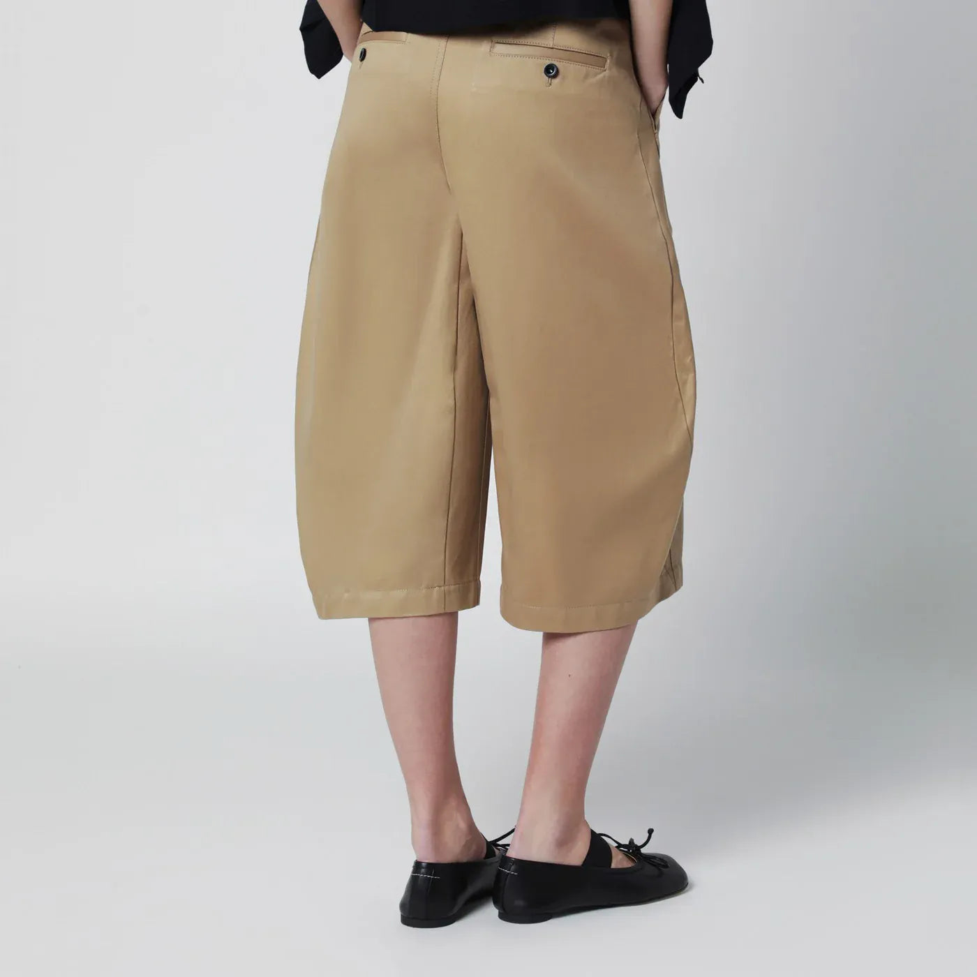 Sacai - Beige cotton chino bermuda shorts