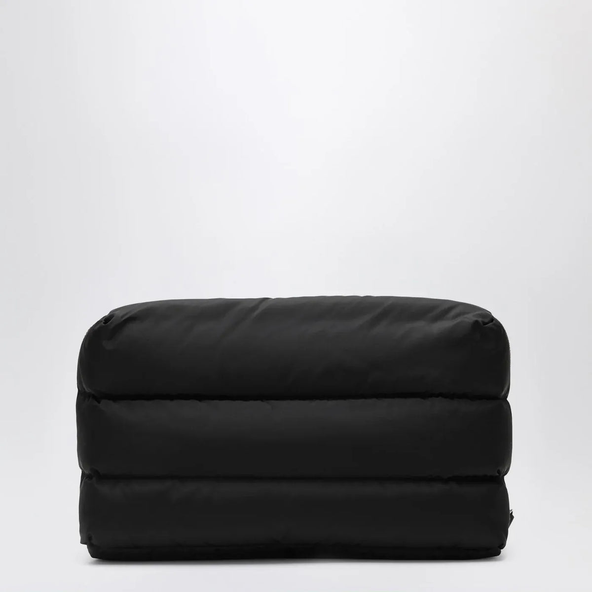Moncler - Caradoc beauty case in quilted black nylon
