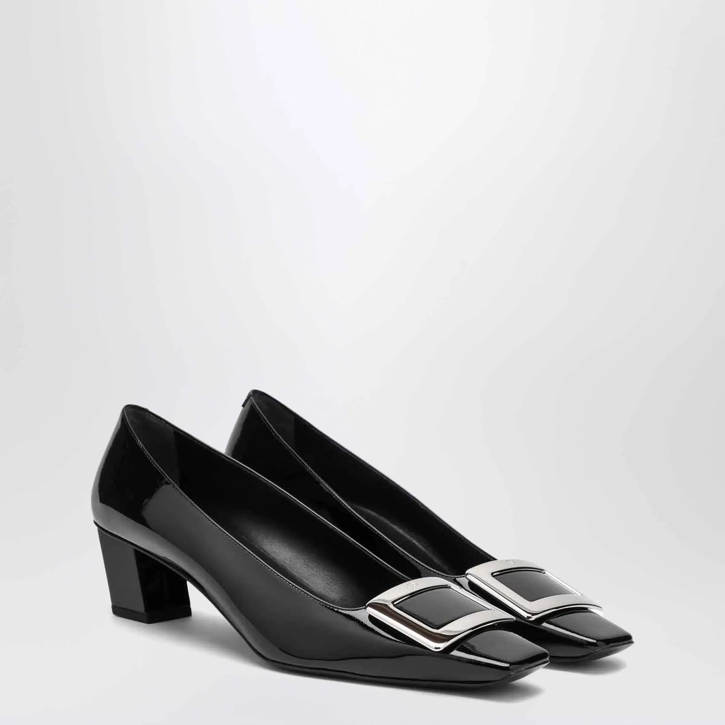 ROGER VIVIER - Belle Vivier patent leather black décolletés