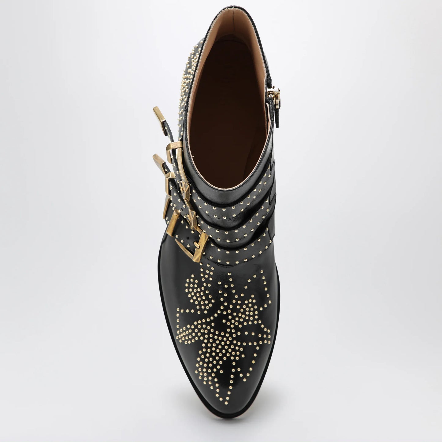 Chloé - Susanna ankle boots in black with studs