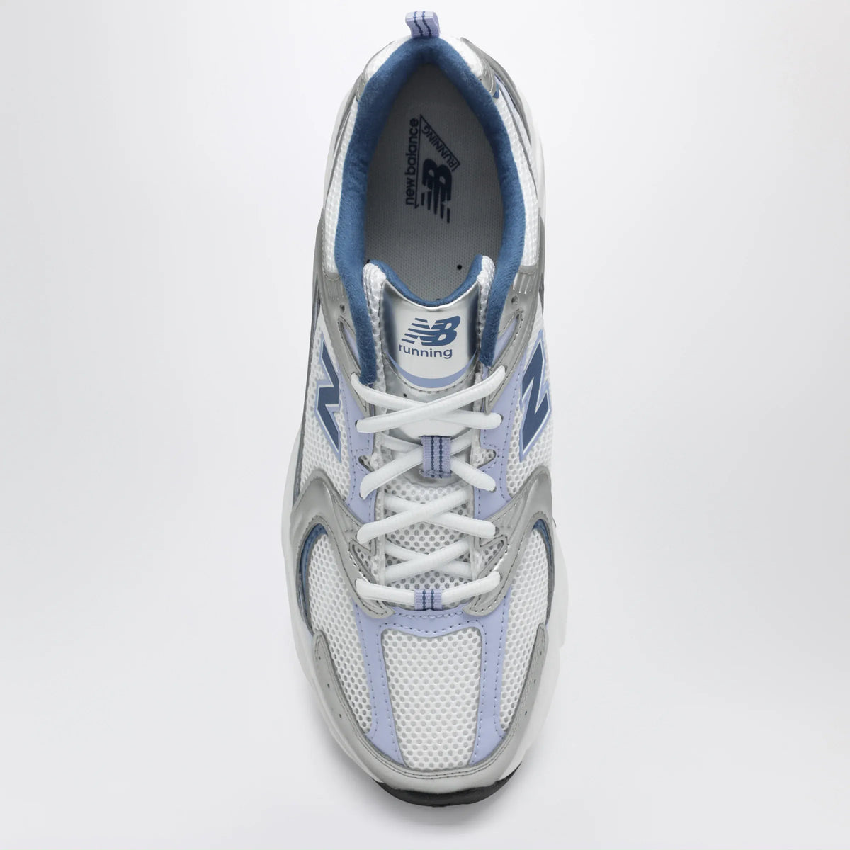 New Balance - 530 Sneakers in Silver Metallic / Daybreak / Magic Blue
