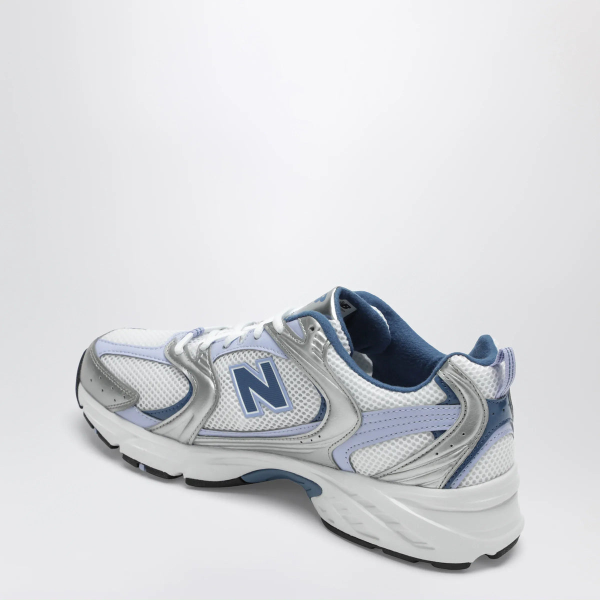 New Balance - 530 Sneakers in Silver Metallic / Daybreak / Magic Blue