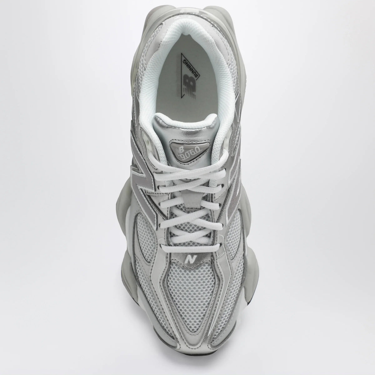 New Balance - 9060 Sneakers in Raincloud / Truffle Salt in mesh