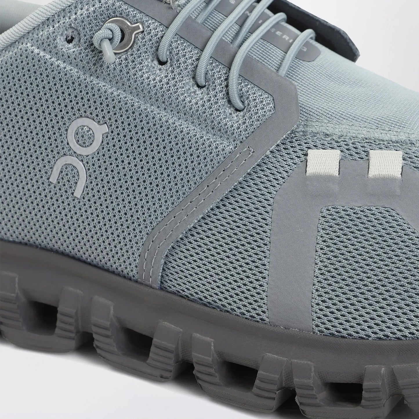On - Cloud 6 Sneakers Apollo / Eclipse