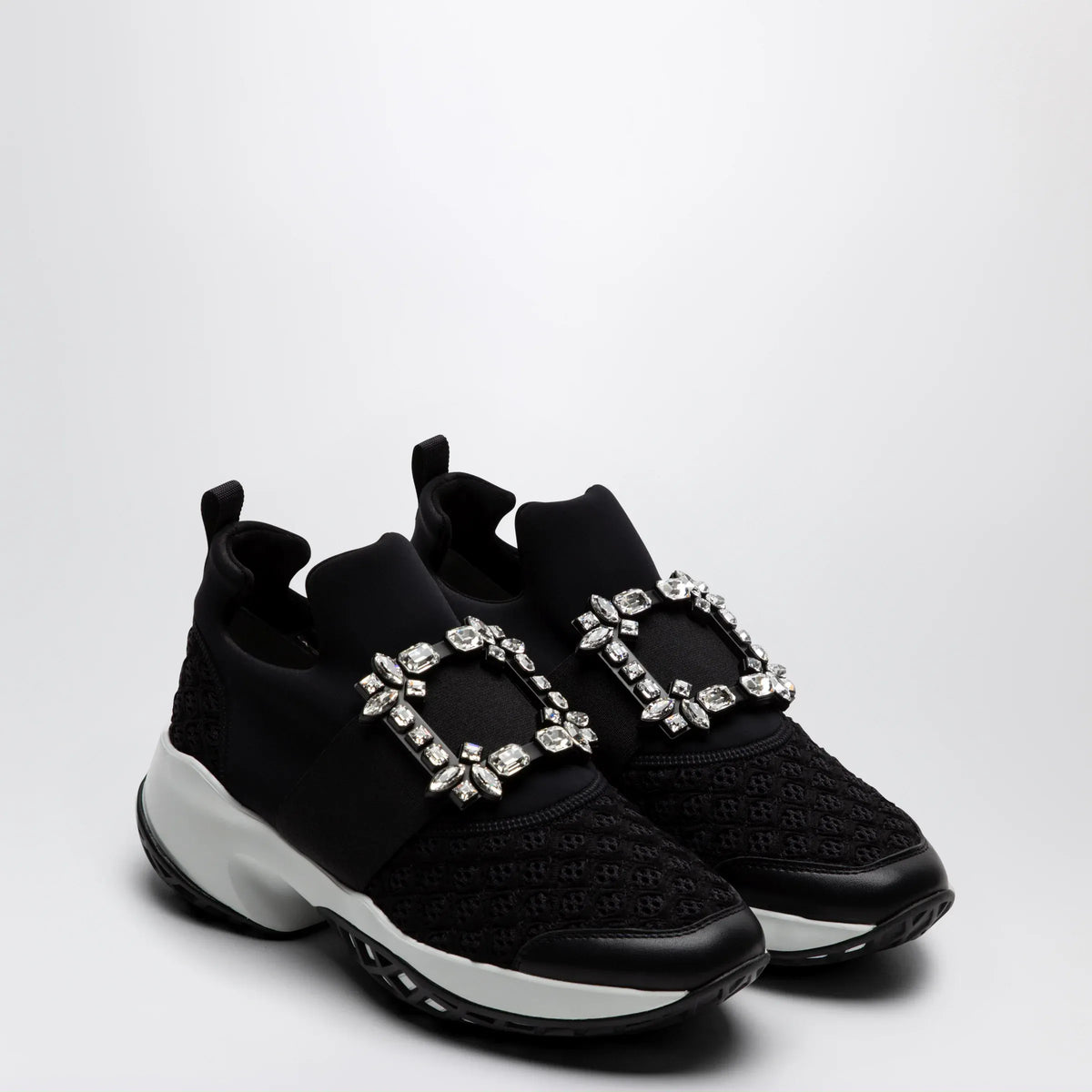 ROGER VIVIER - Black Viv Run strass buckle sneakers