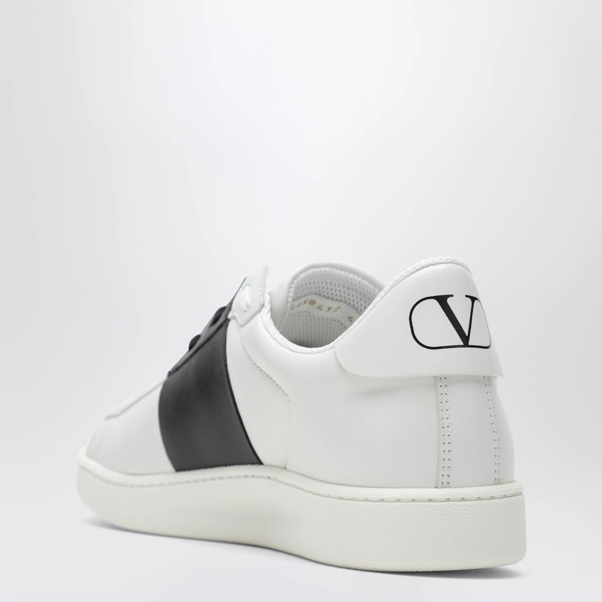 Valentino Garavani - Open Royco nappa calfskin sneakers in white/black