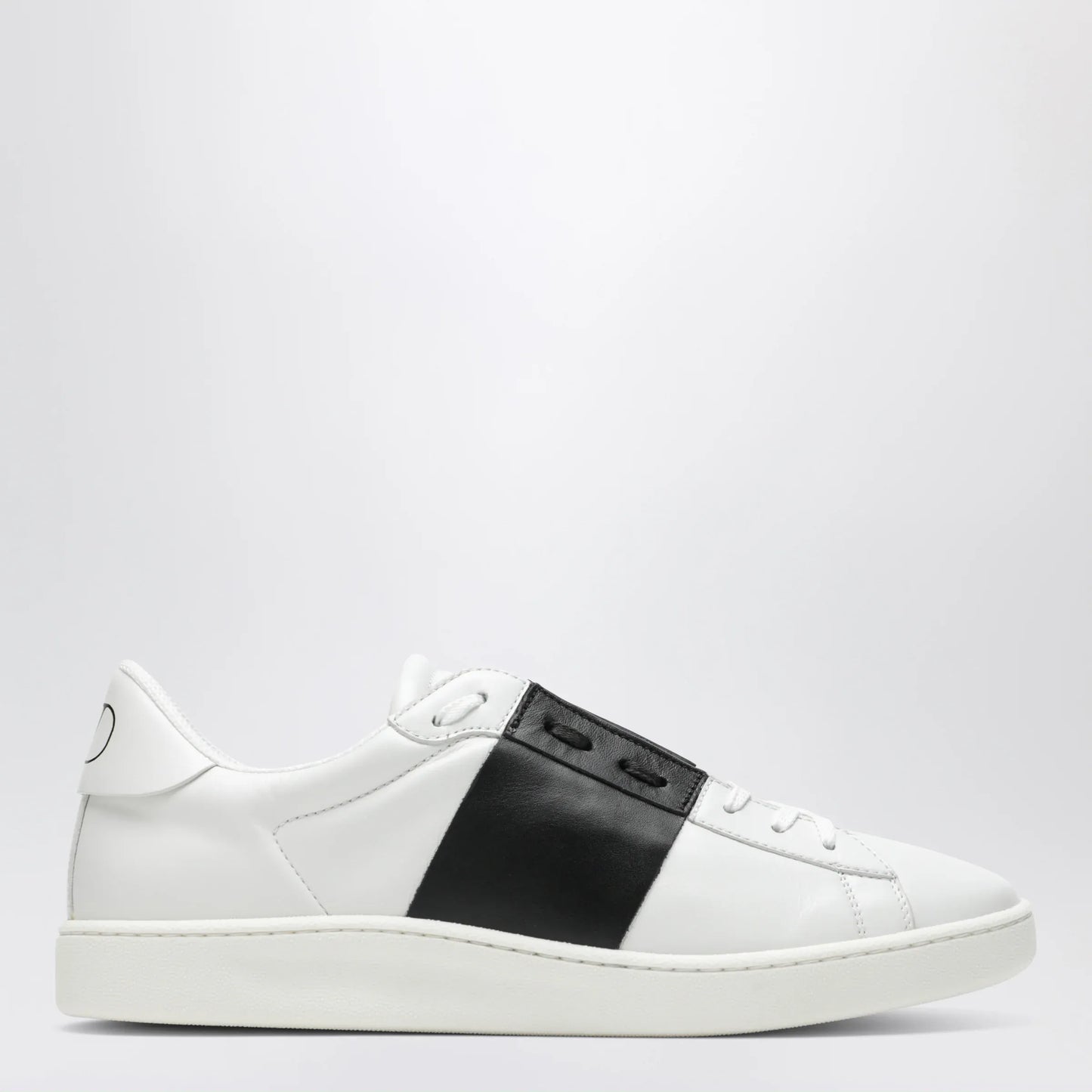 Valentino Garavani - Open Royco nappa calfskin sneakers in white/black