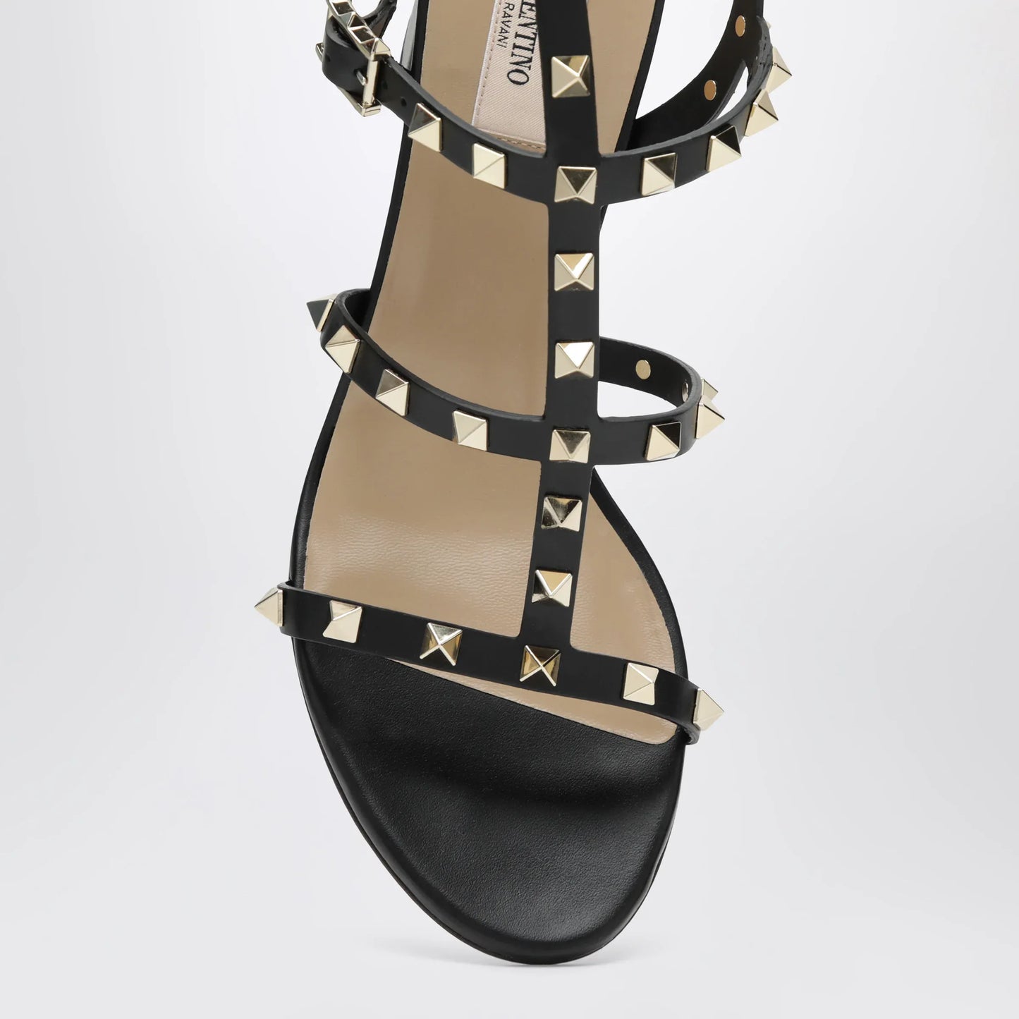 Valentino Garavani - Rockstud calfskin leather sandals with studs in black