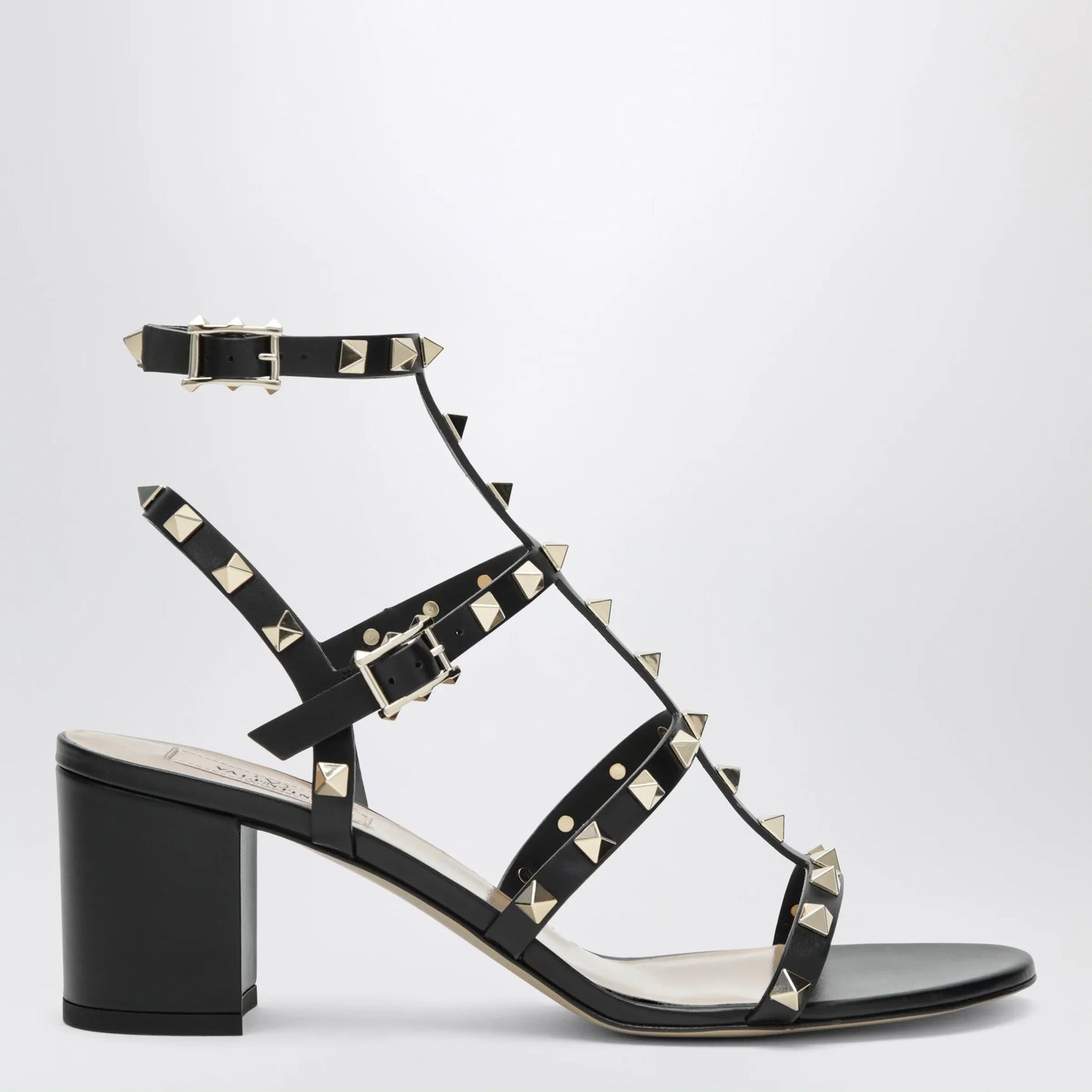 Valentino Garavani - Rockstud calfskin leather sandals with studs in black