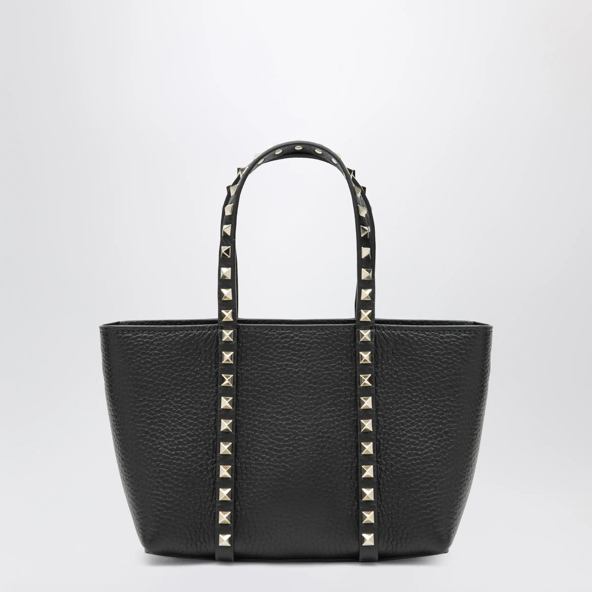 Valentino Garavani - Black Rockstud bag in grained calfskin