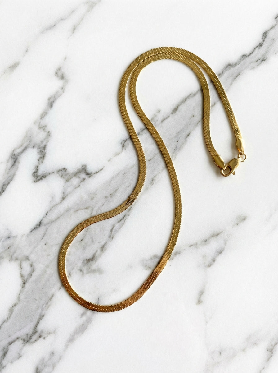Collier Be Chic | Chaîne Serpent Plaquée Or 24K - Univers Parisienne chic