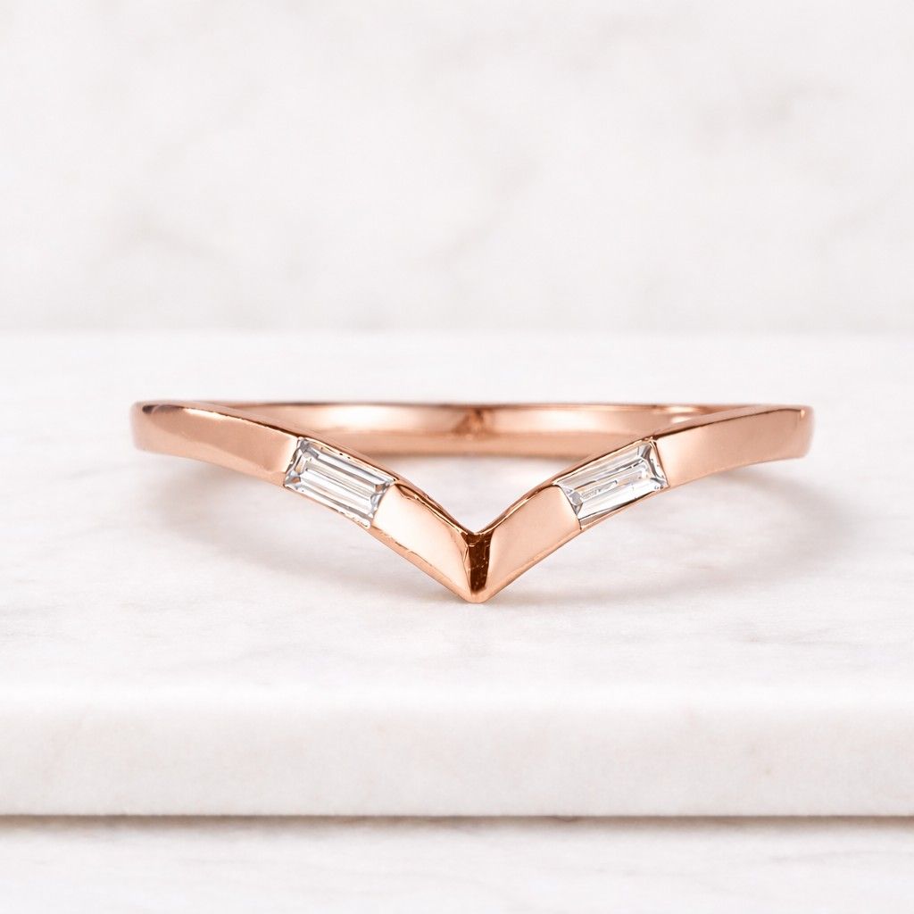 Baguette Diamond Chevron Wedding Band in 14K Rose Gold