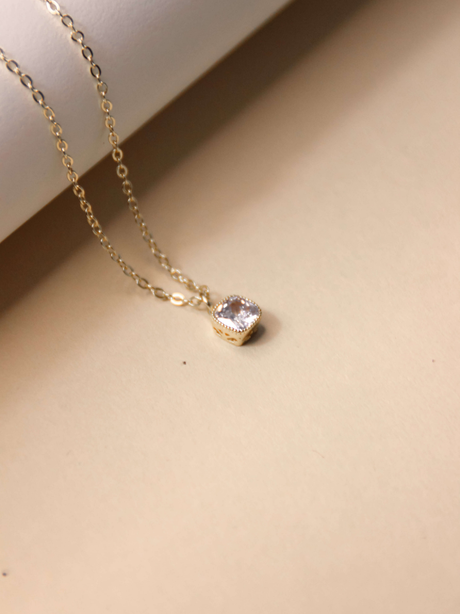 TREASURE necklace