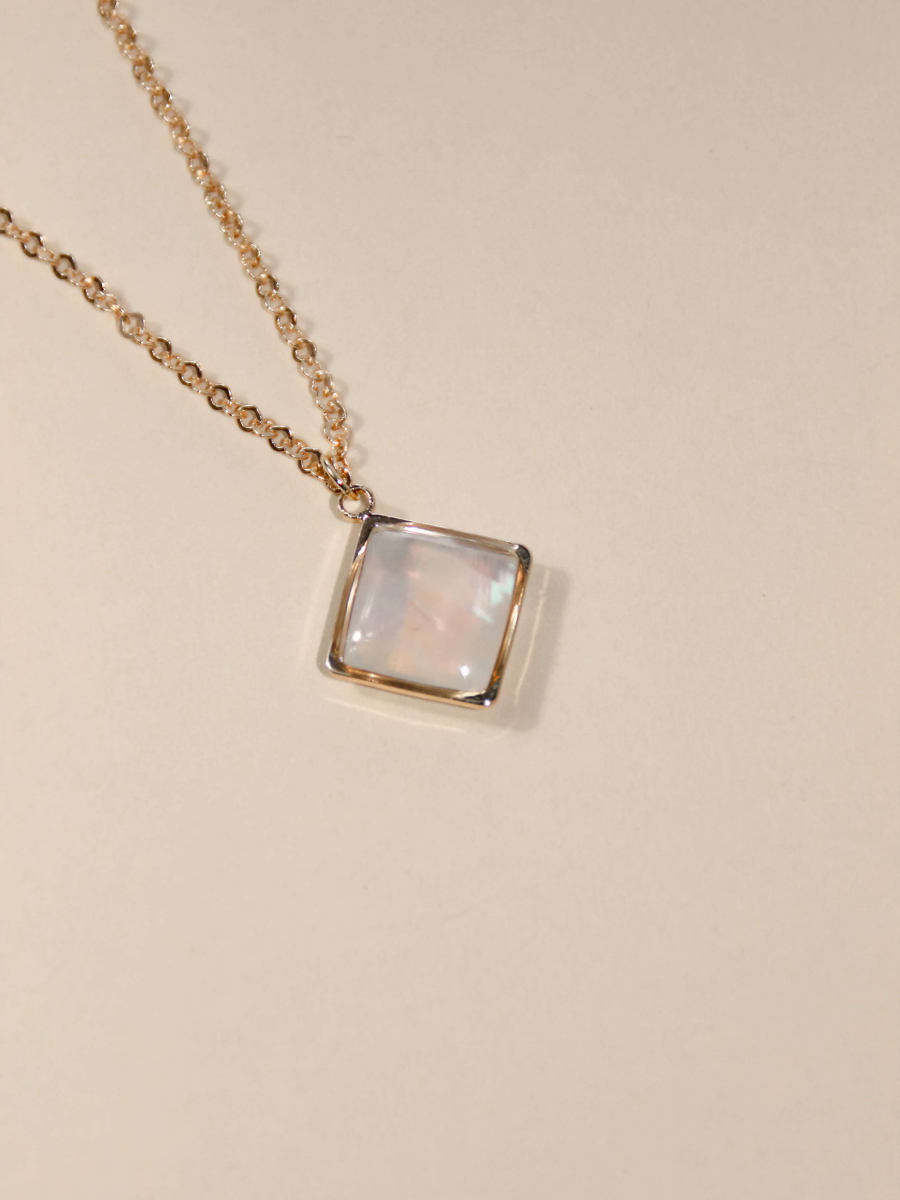SHAINA necklace
