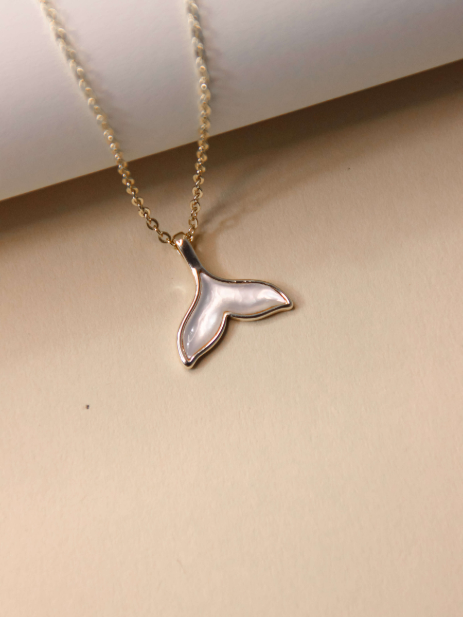 DOLPHIN necklace