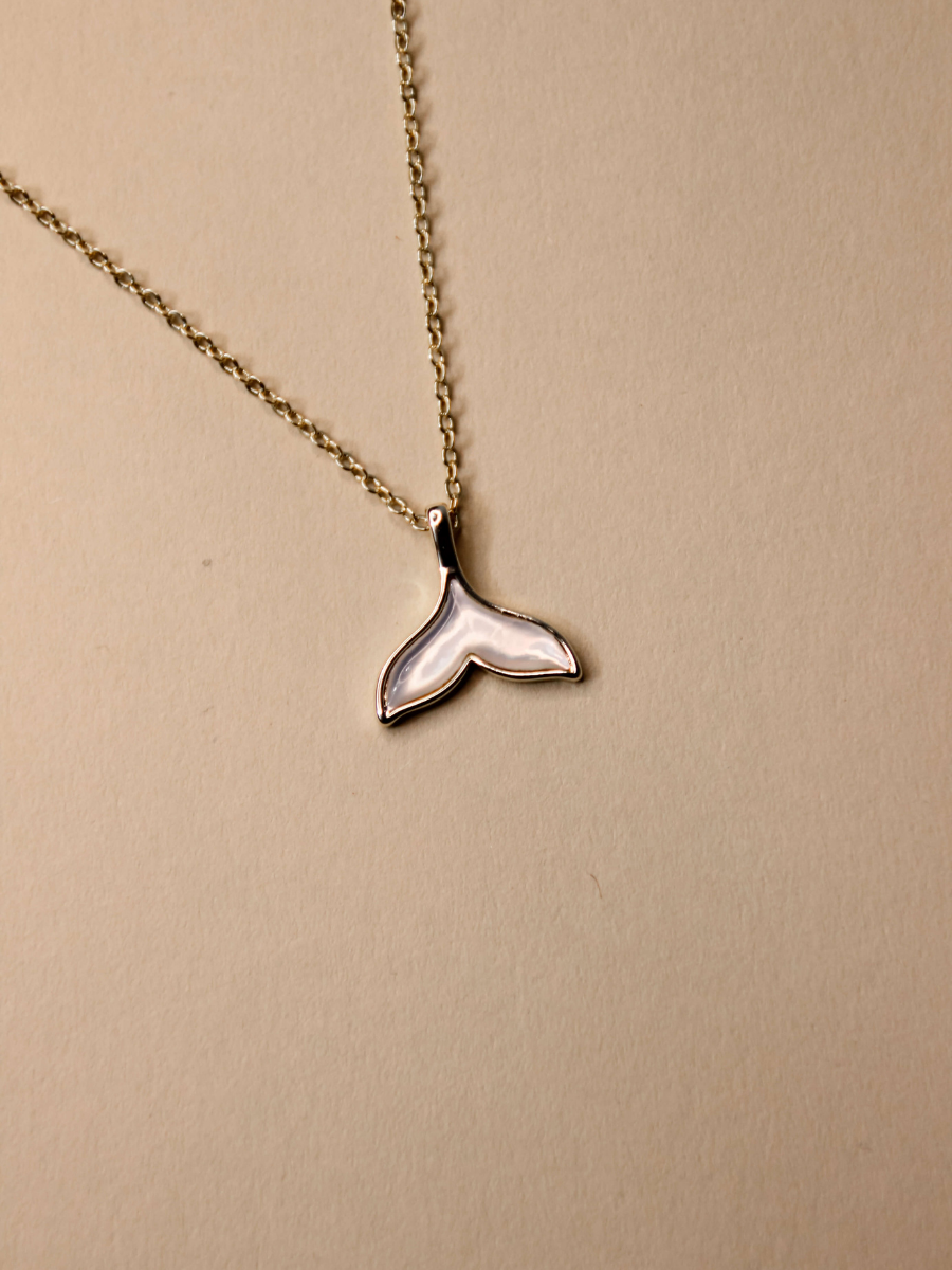 DOLPHIN necklace
