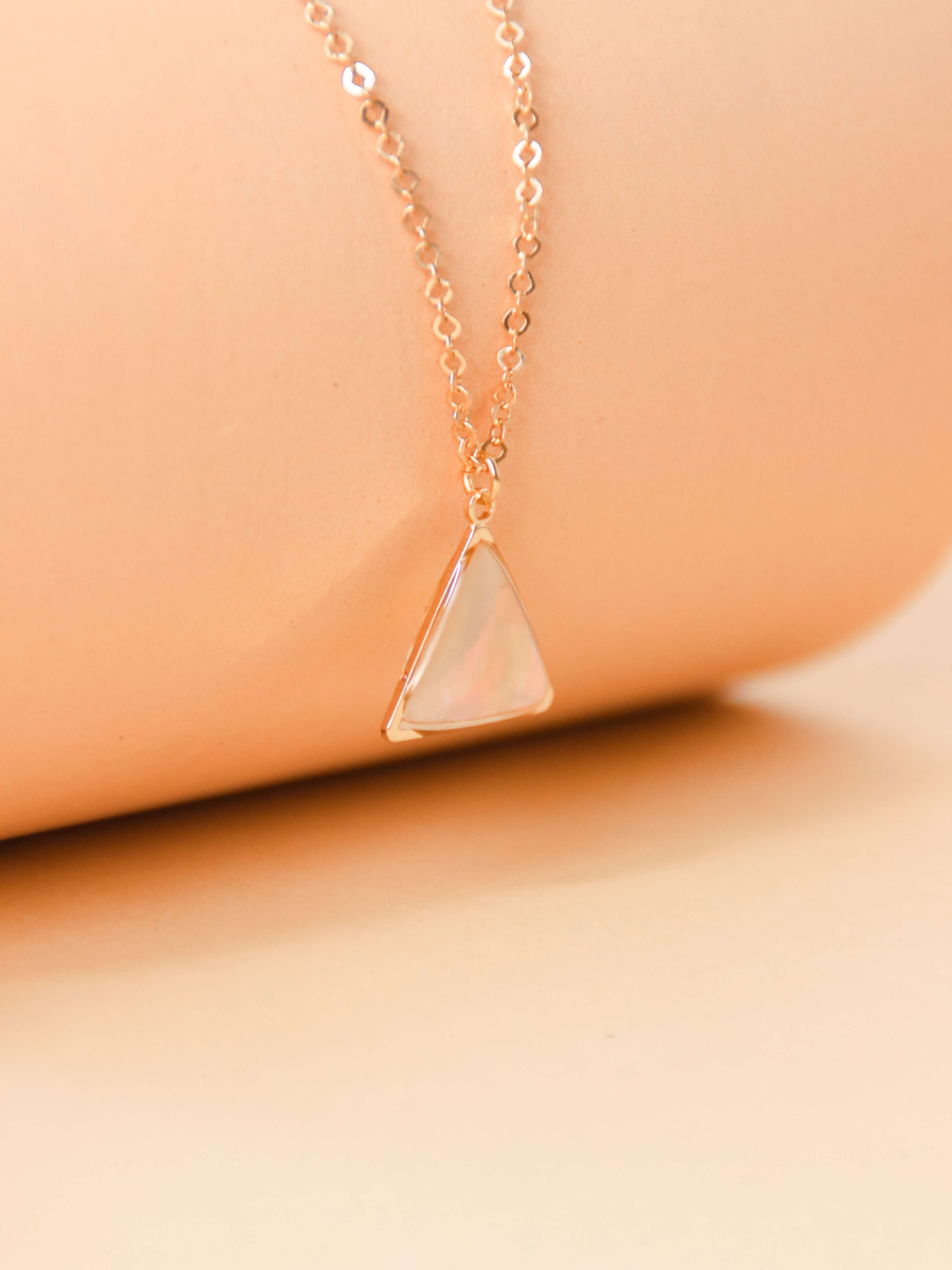 MAELY necklace