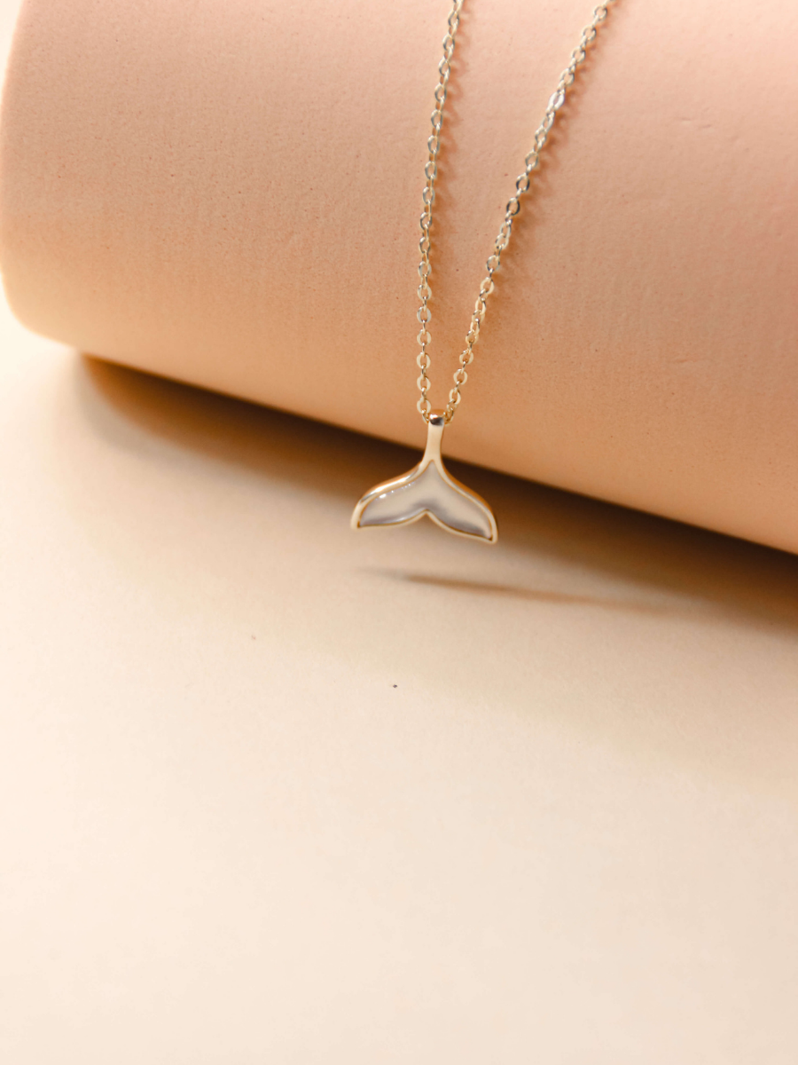 DOLPHIN necklace