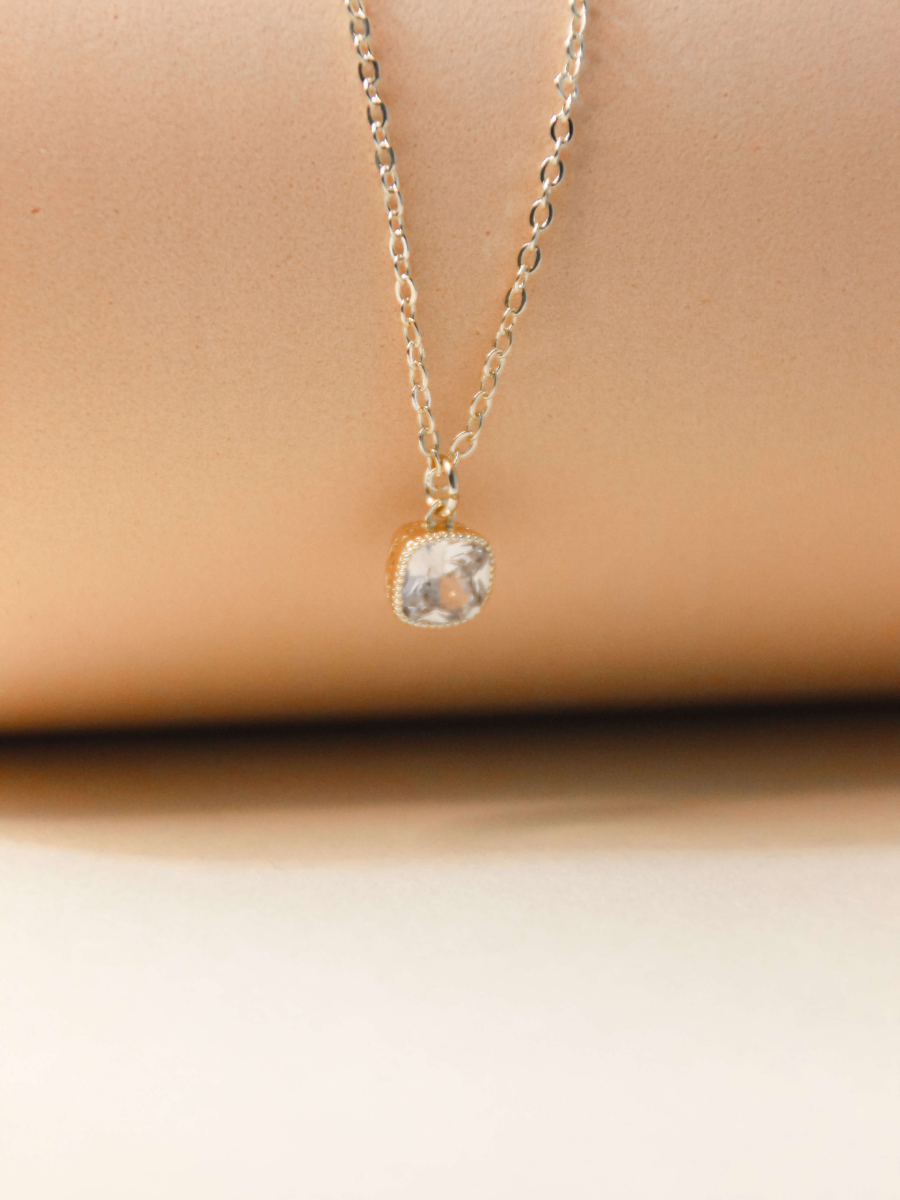 TREASURE necklace