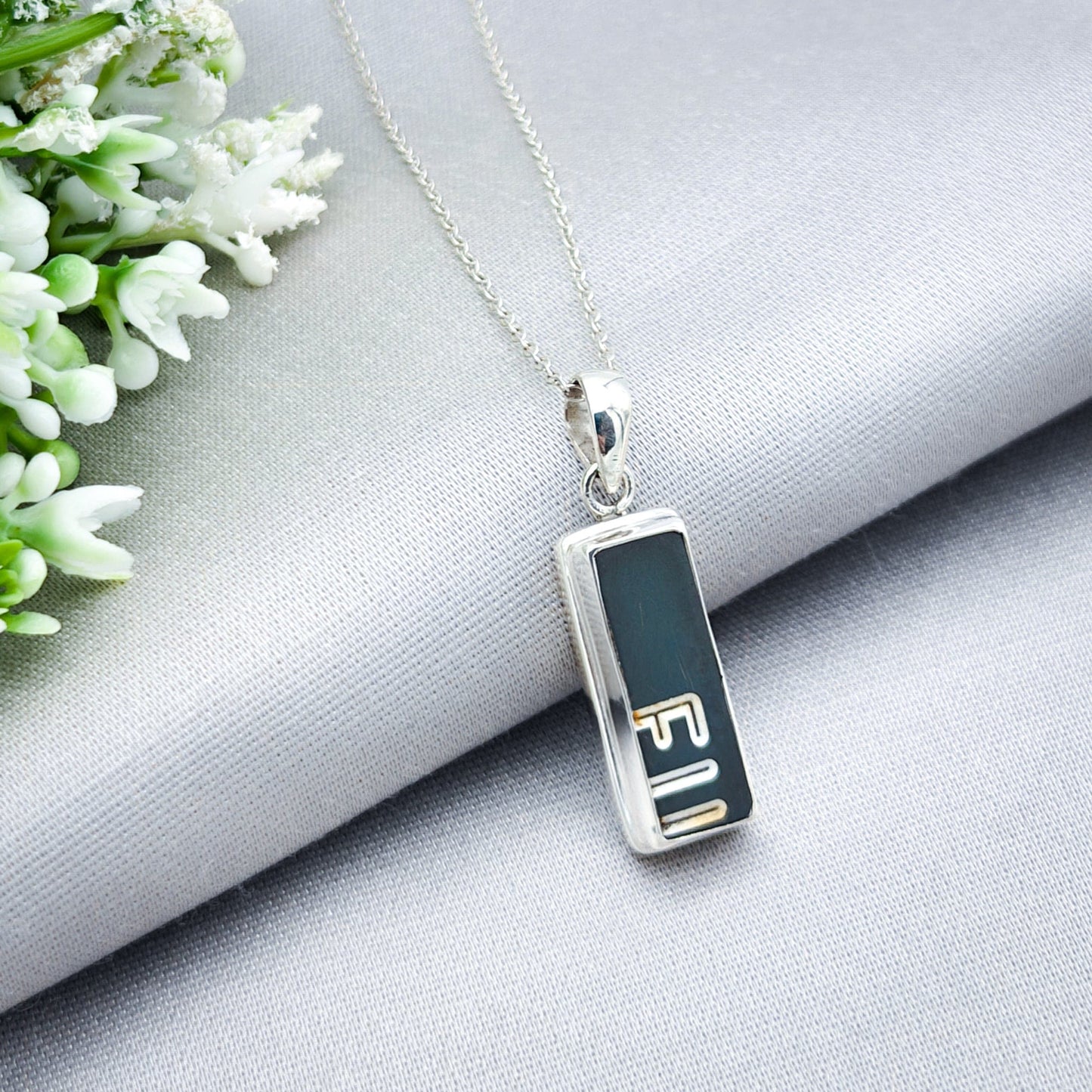 Concorde Pendant Limited Edition | 20mm | Aviation Gift | Sterling Silver