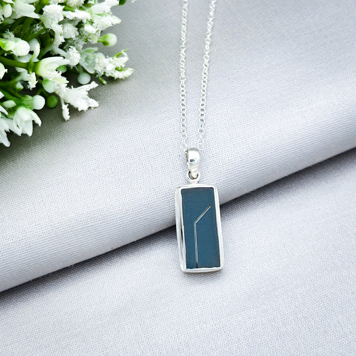 Concorde Pendant Limited Edition | Lines | Aviation Gift | Sterling Silver