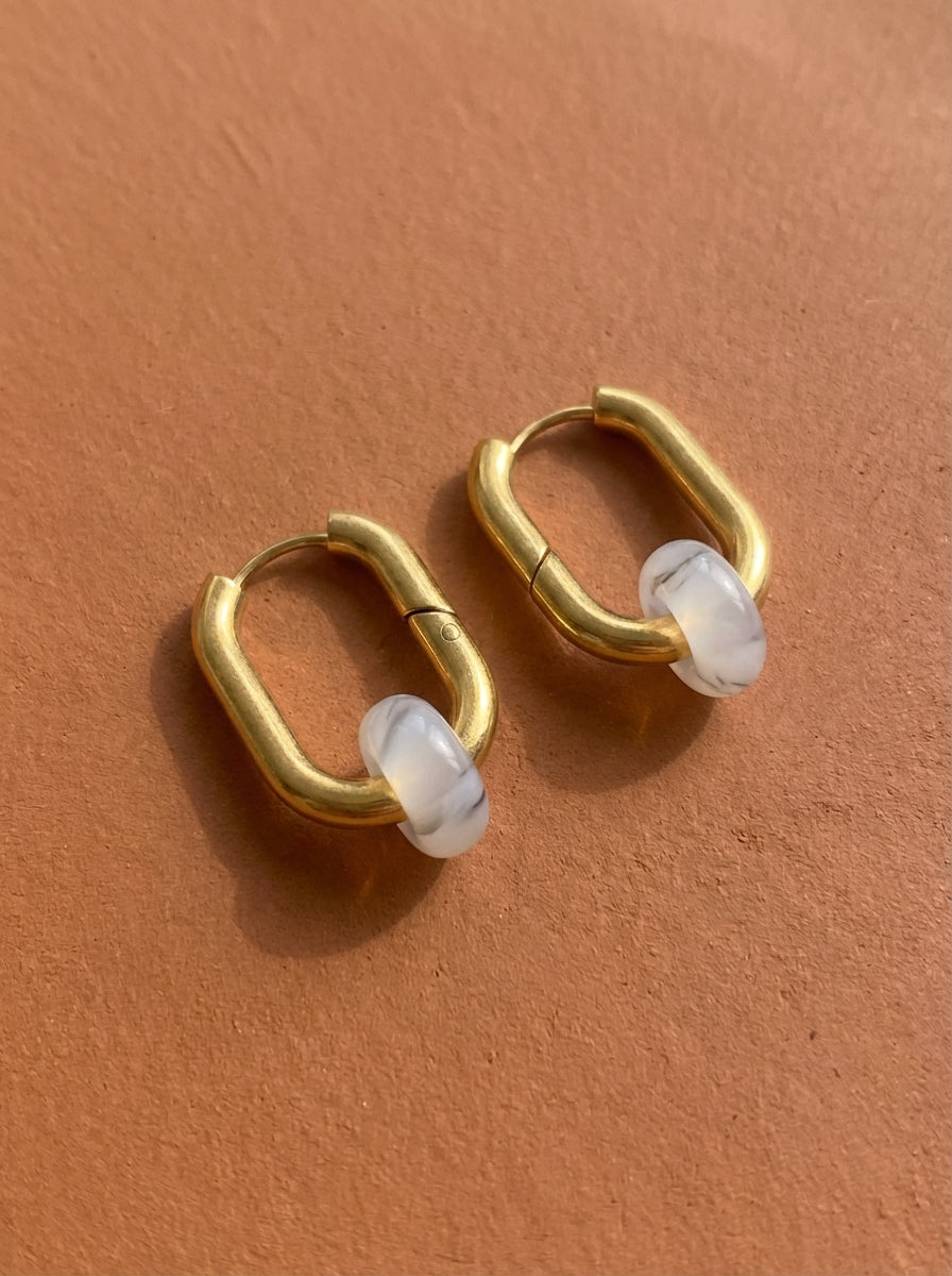 Boucles d’oreilles créoles FRENCH CARIBBEANS - forme ovale minimaliste