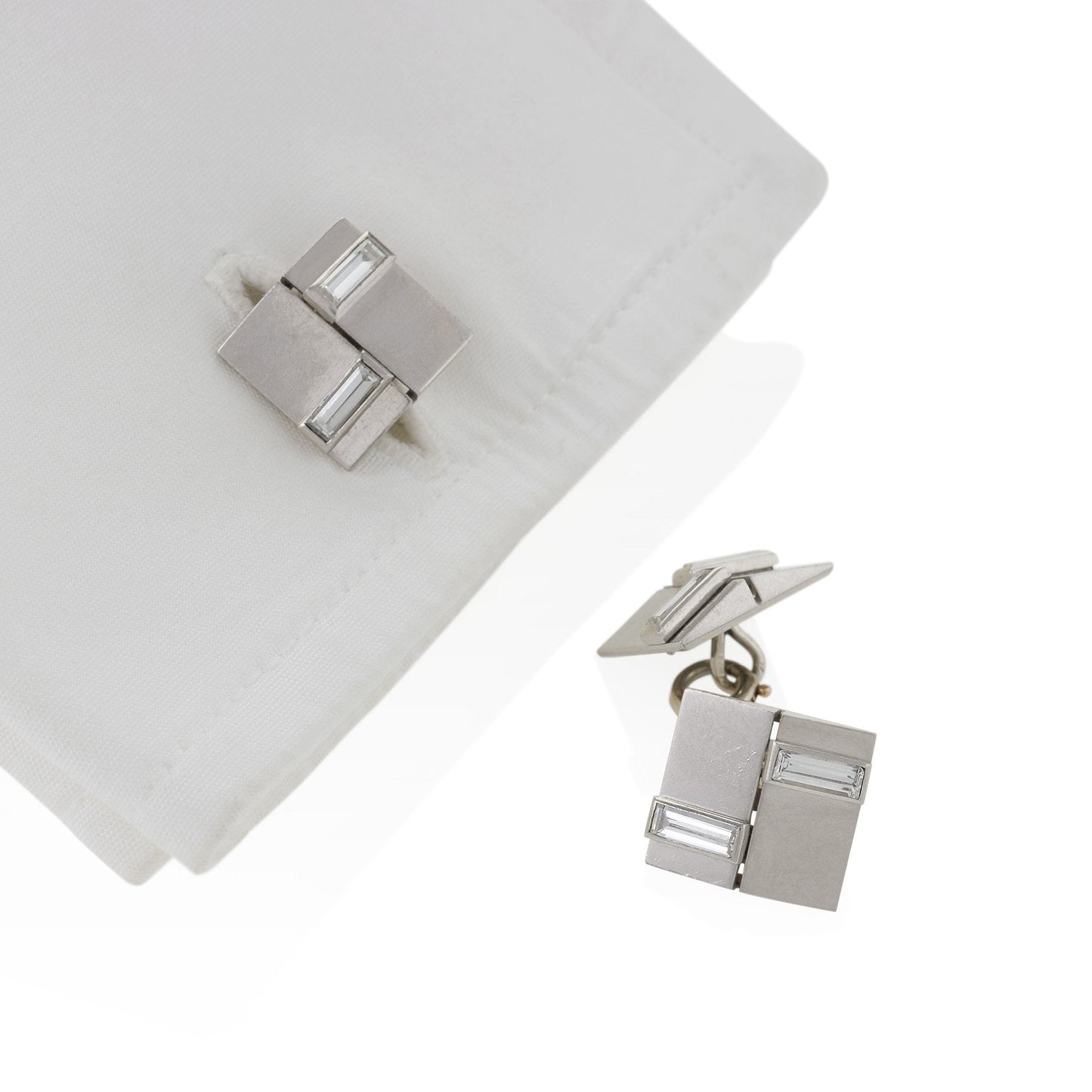Van Cleef & Arpels Paris Cuff Links
