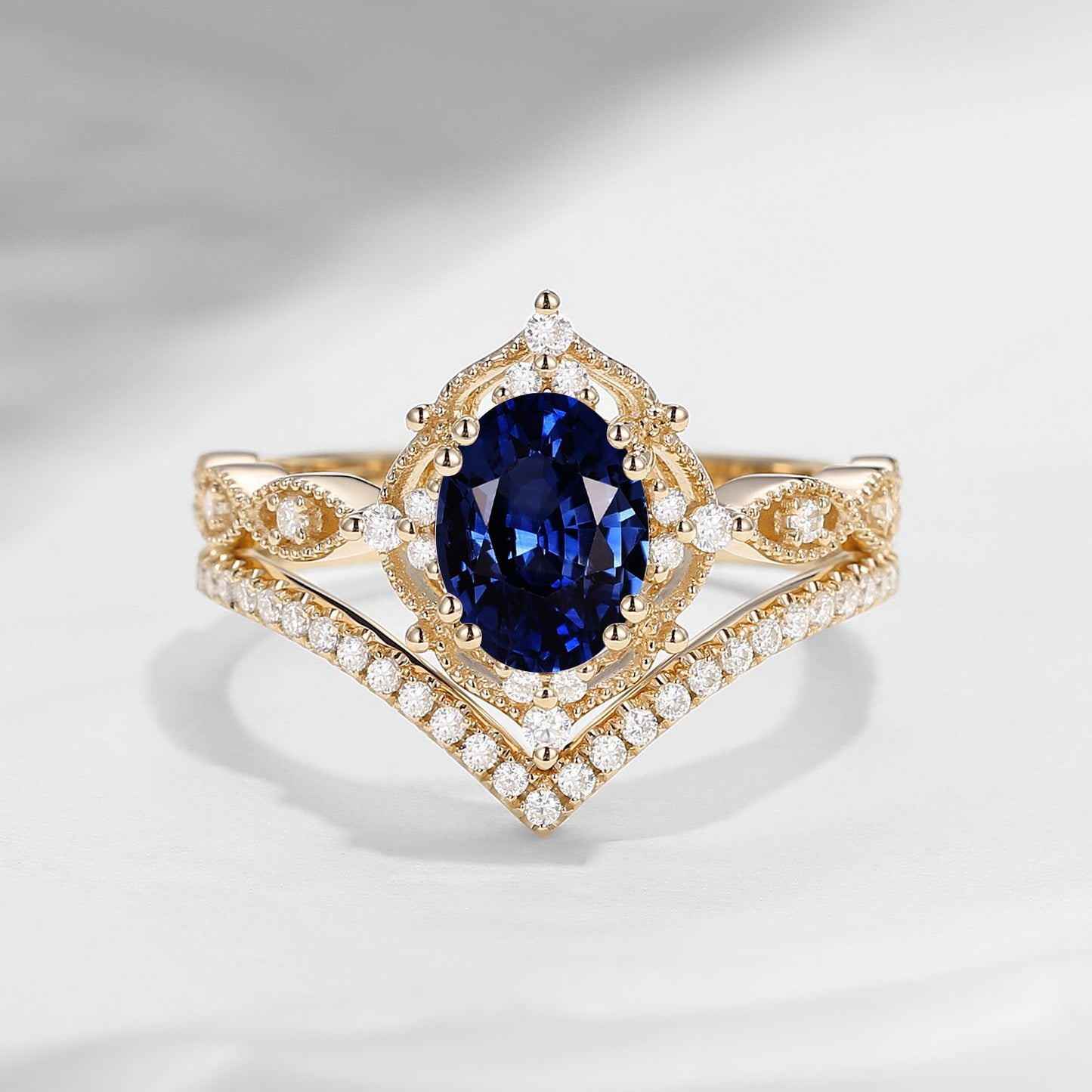 Classic Style Vintage Inspired Oval Cut Natural Sapphire Engagement Ring Bridal Set 2pcs