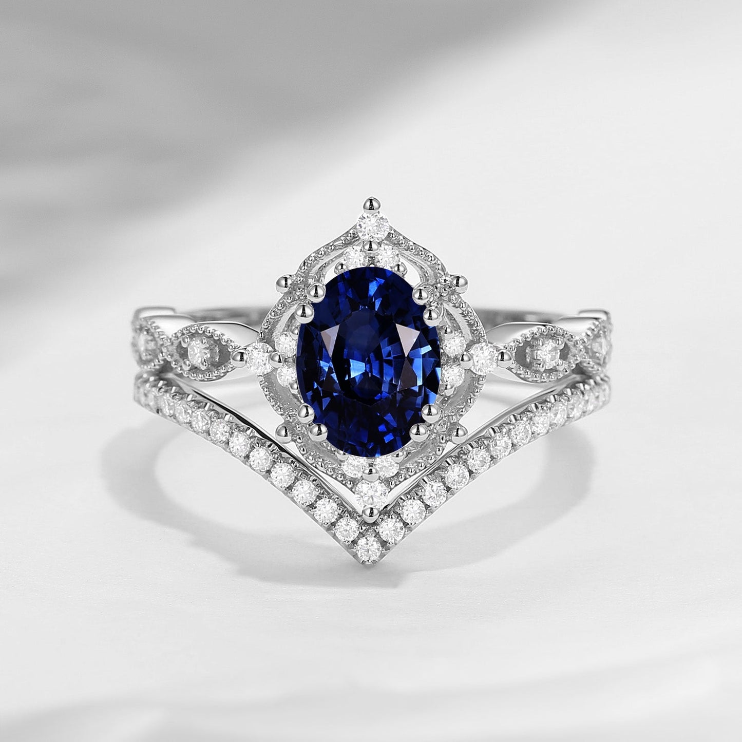 Classic Style Vintage Inspired Oval Cut Natural Sapphire Engagement Ring Bridal Set 2pcs