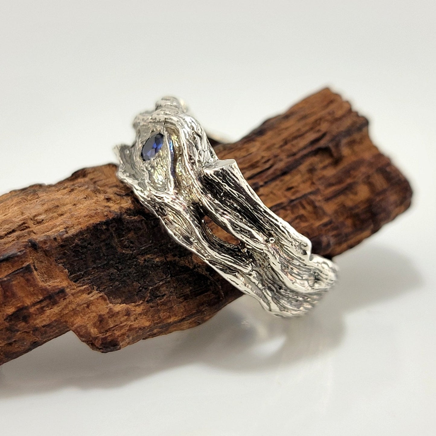 Driftwood Style Blue Sapphire Wedding Band