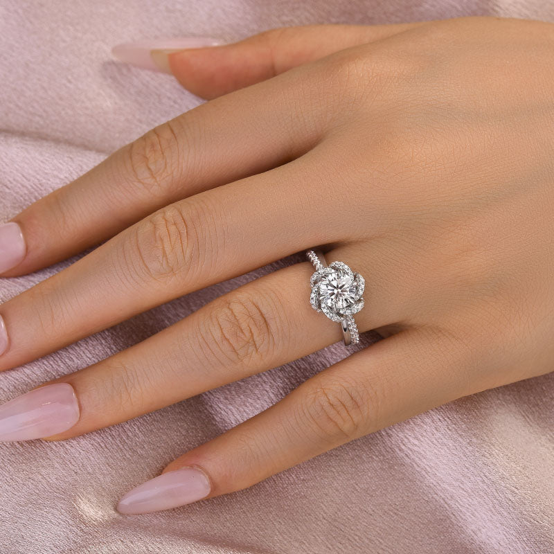 Solarii Moissanite 1.0 ct Round Cut Twist Flower Design Engagement Ring