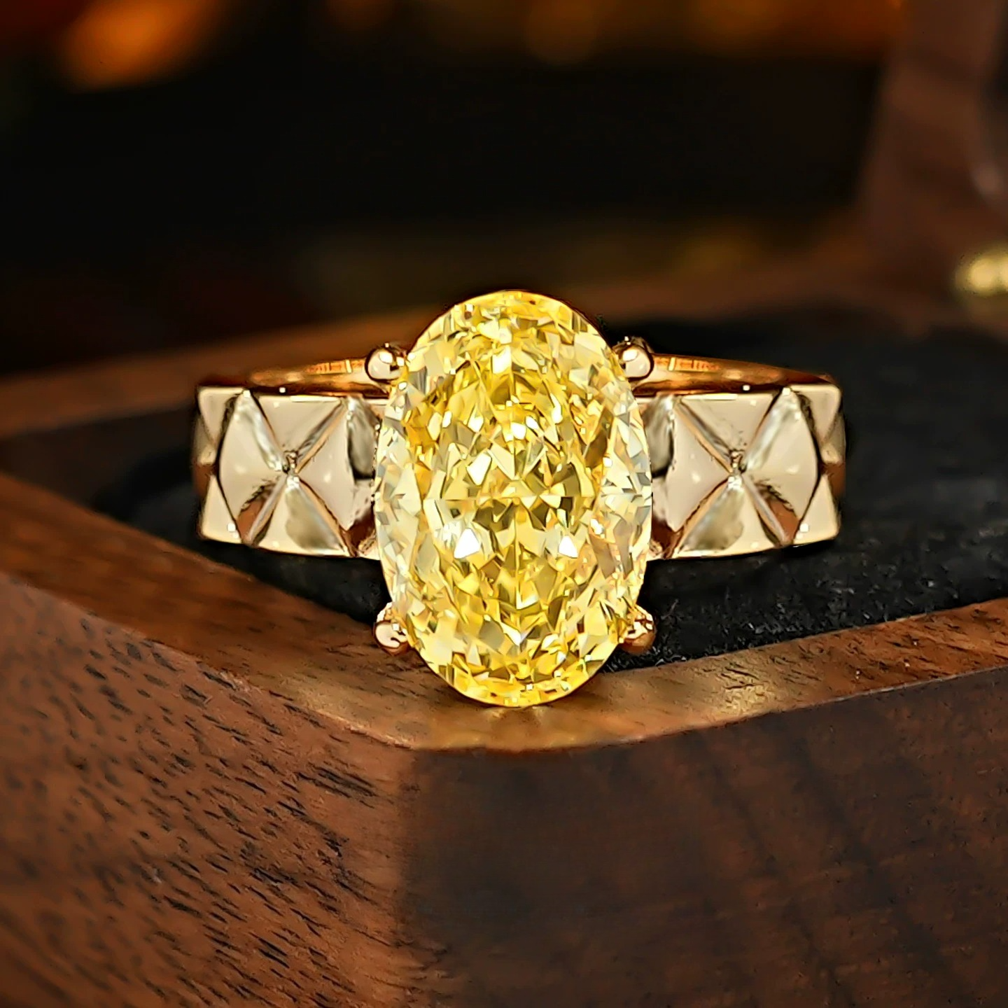 Oval Cut Engagement Ring with Retro Argyle Band