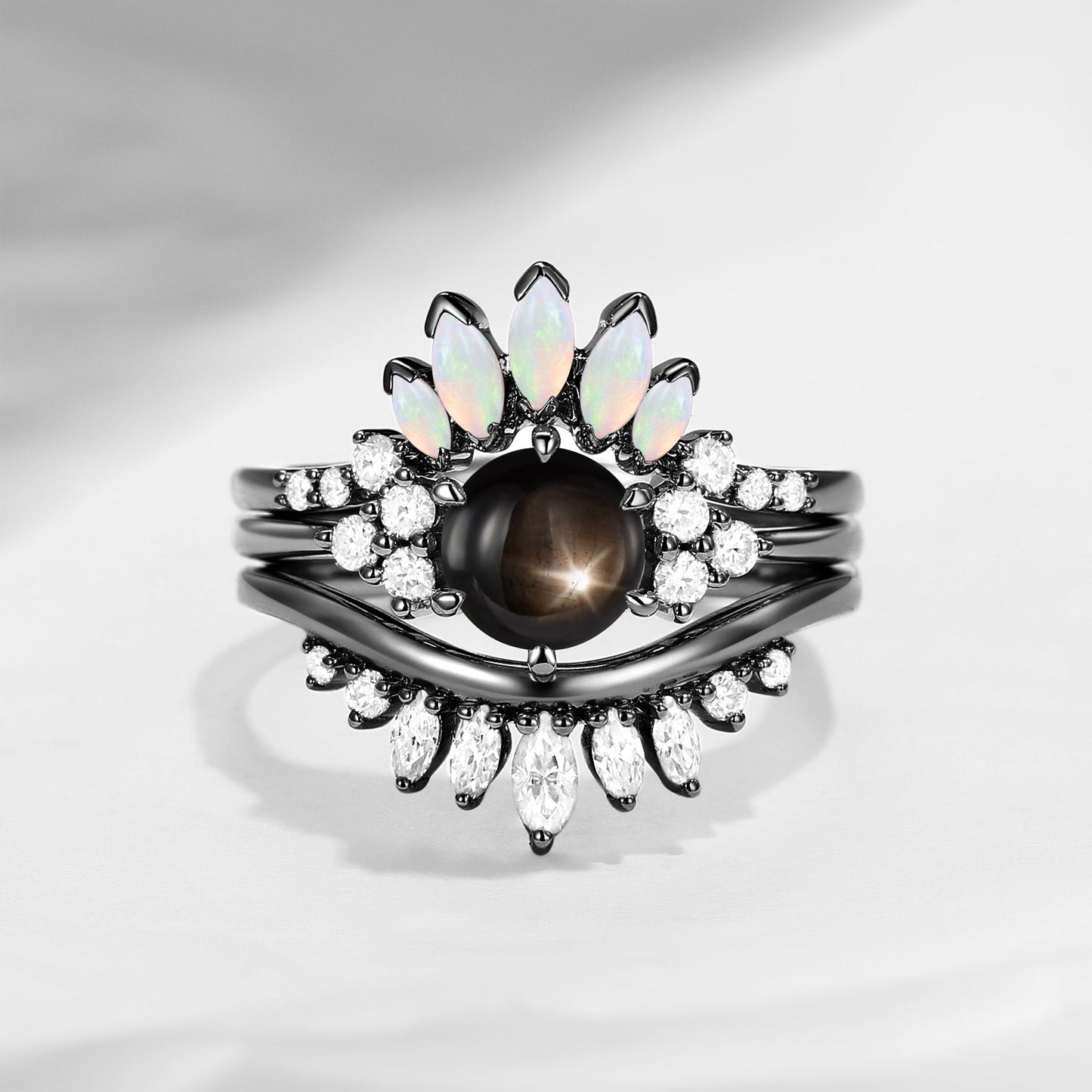 Bette‘s Eyes | Unique Round Cut Natural Black Star Sapphire Engagement Ring Set 3pcs