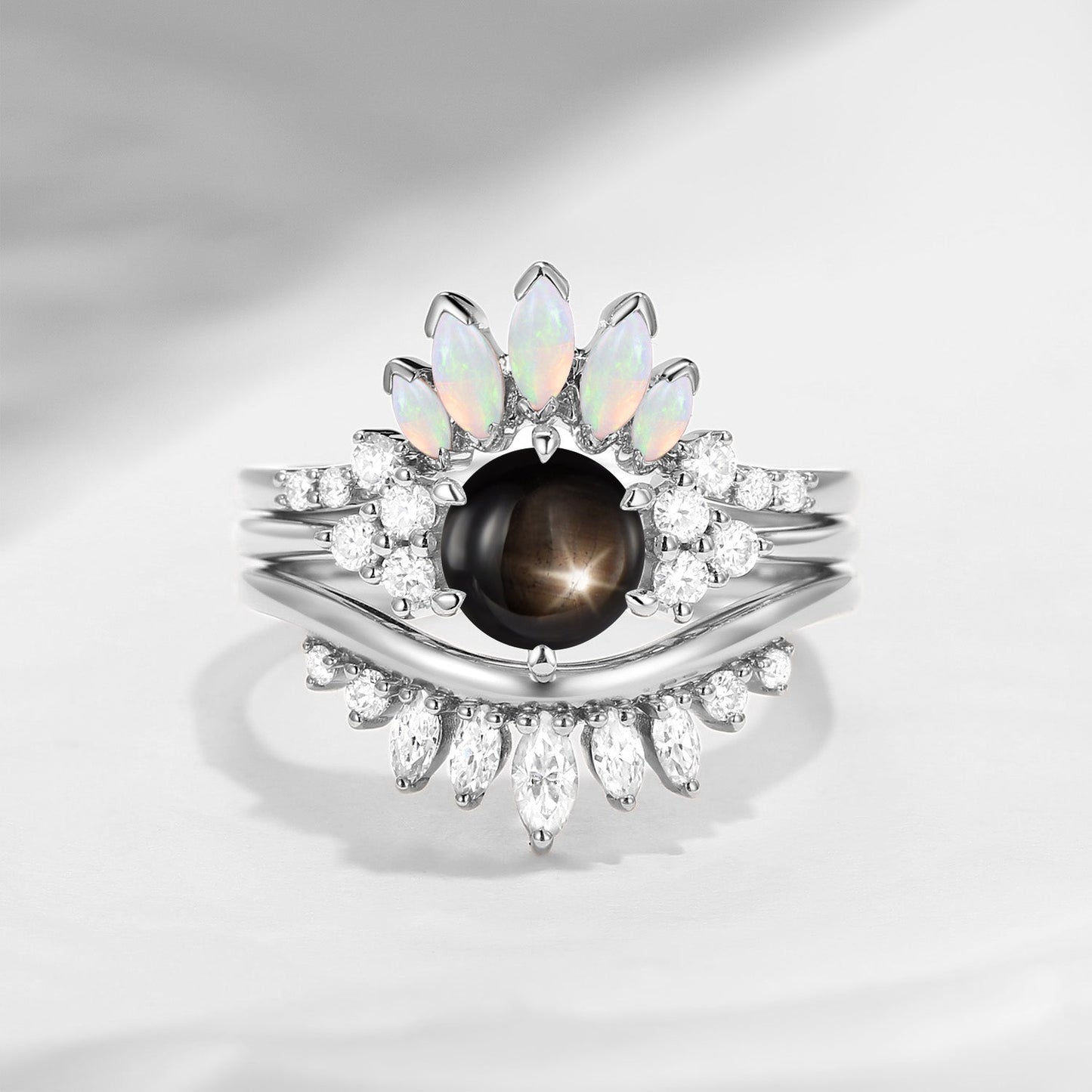 Bette‘s Eyes | Unique Round Cut Natural Black Star Sapphire Engagement Ring Set 3pcs