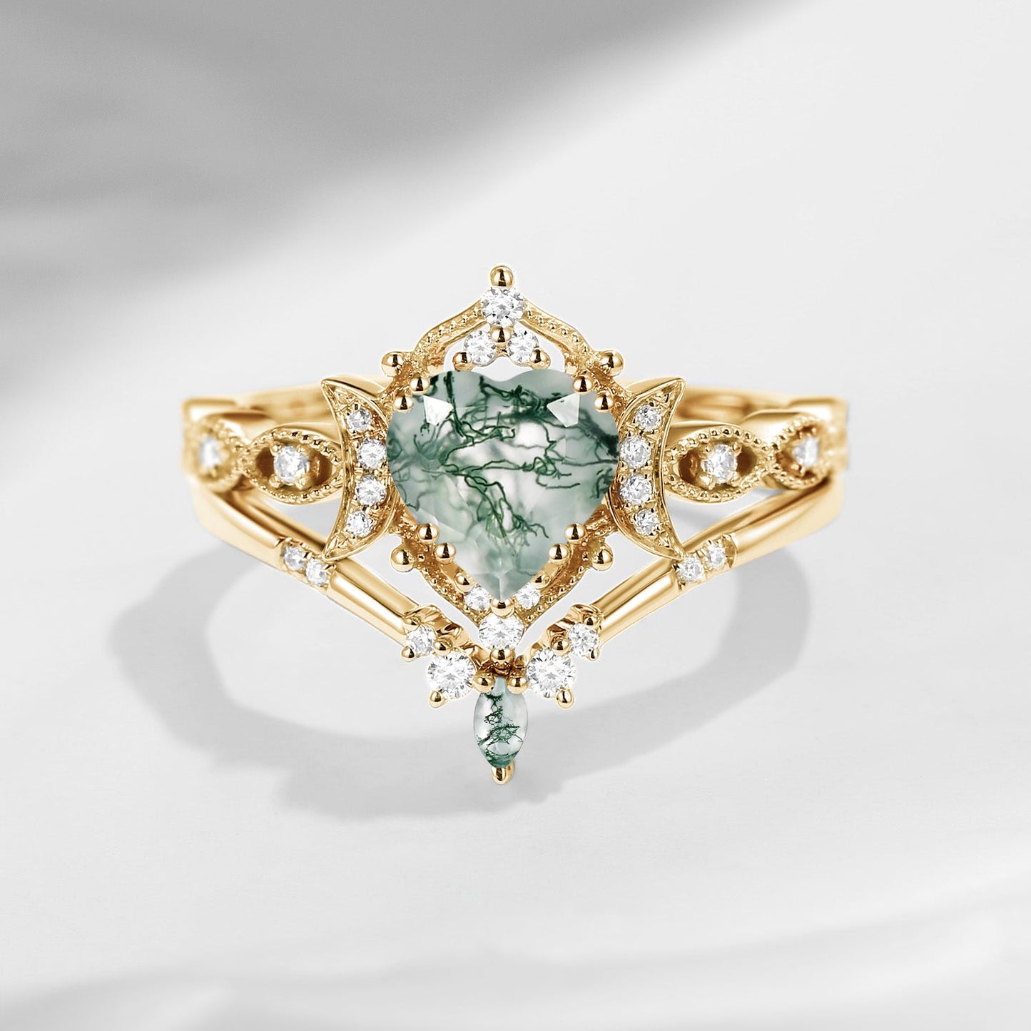 Crescent Moon | 18K Heart Shaped Moss Agate Engagement Ring Set 2pcs - Luna