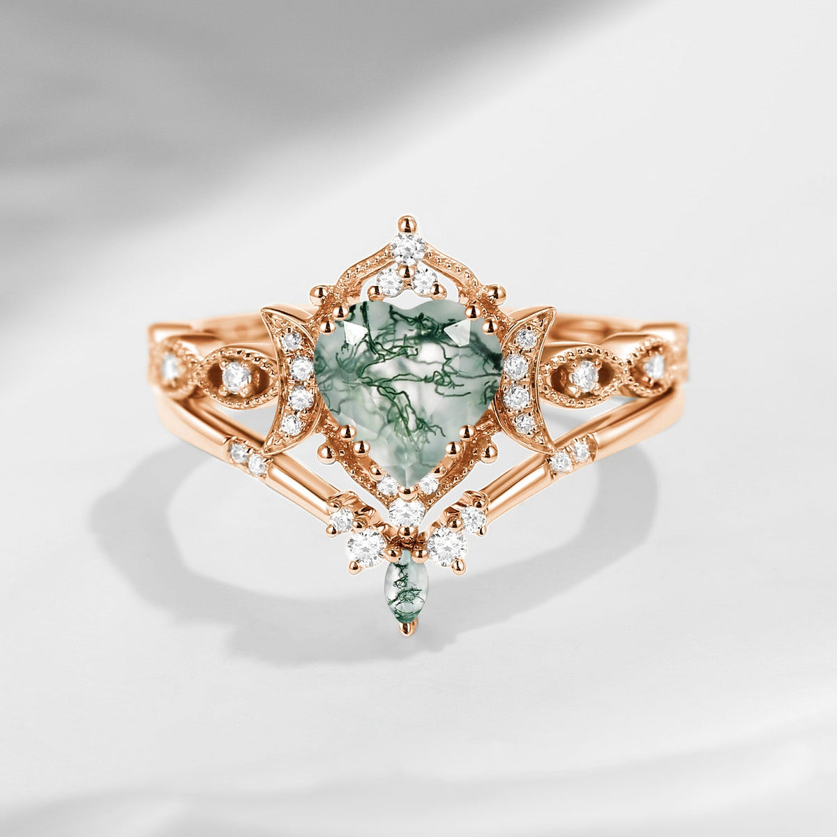 Crescent Moon | 18K Heart Shaped Moss Agate Engagement Ring Set 2pcs - Luna