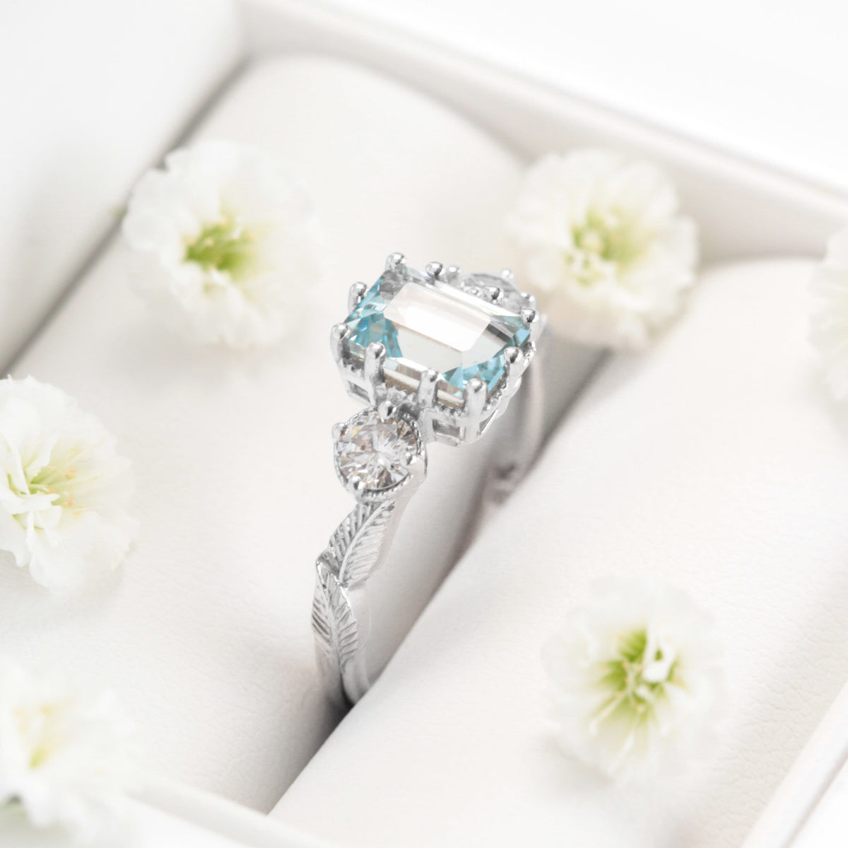 Emerald-cut Aquamarine Leaf Ring