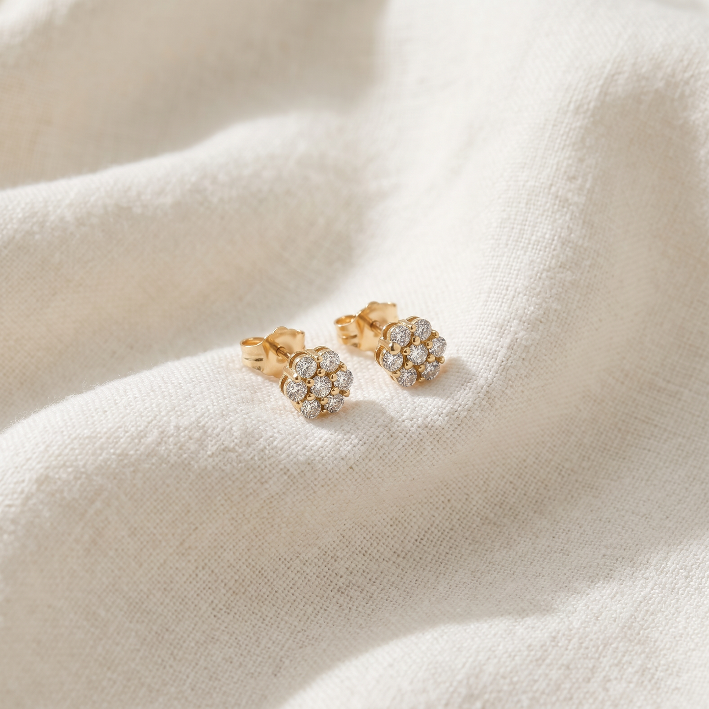 1/8Ct Diamond Studs Womens Earrings 10k Yellow Gold