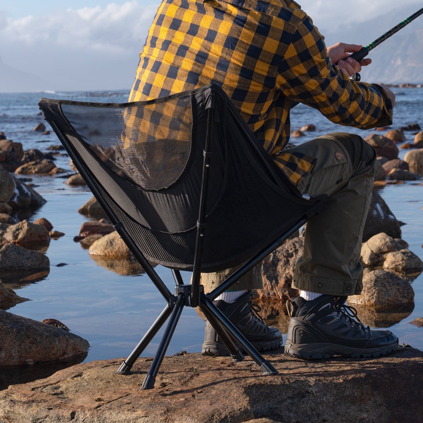 Naturehike STELLALUNA Series L03 Fast Build Portable Ultralight Outdoor Folding Moon Camping Hiking Fishing Foldable Chair Heavy Duty Nature Hike