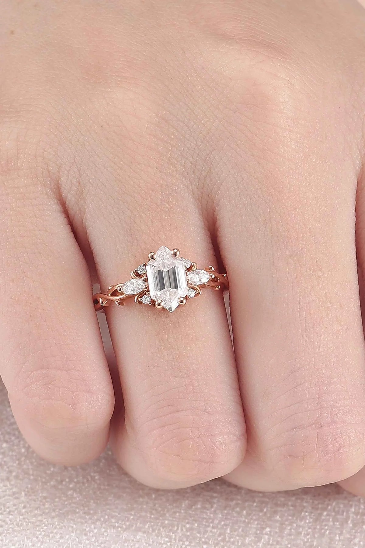 Unique Hexagon Cut Moissanite Vine Gemstone Ring Set 2pcs
