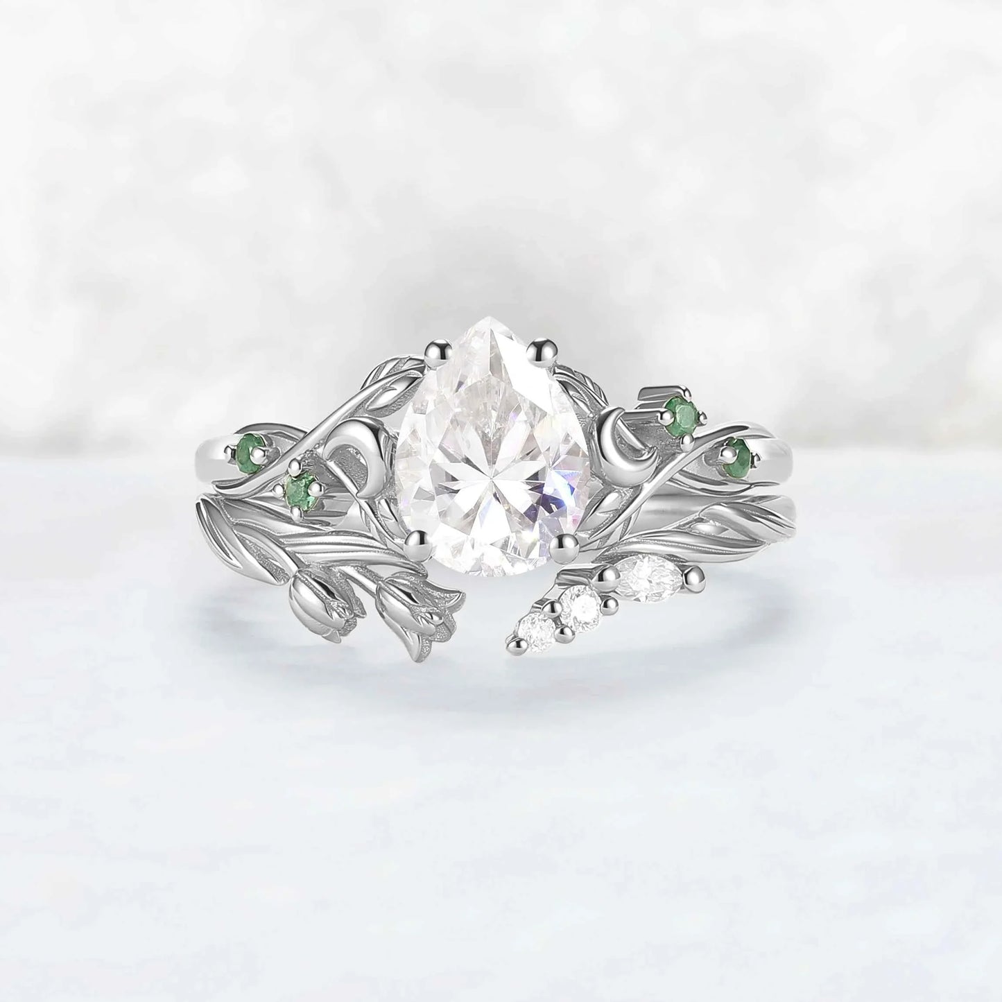 Tulip Inspired Pear Cut Moissanite with Moon Couple Ring